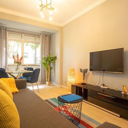 Golden Beach Apartment Кашкайш Екстериор снимка