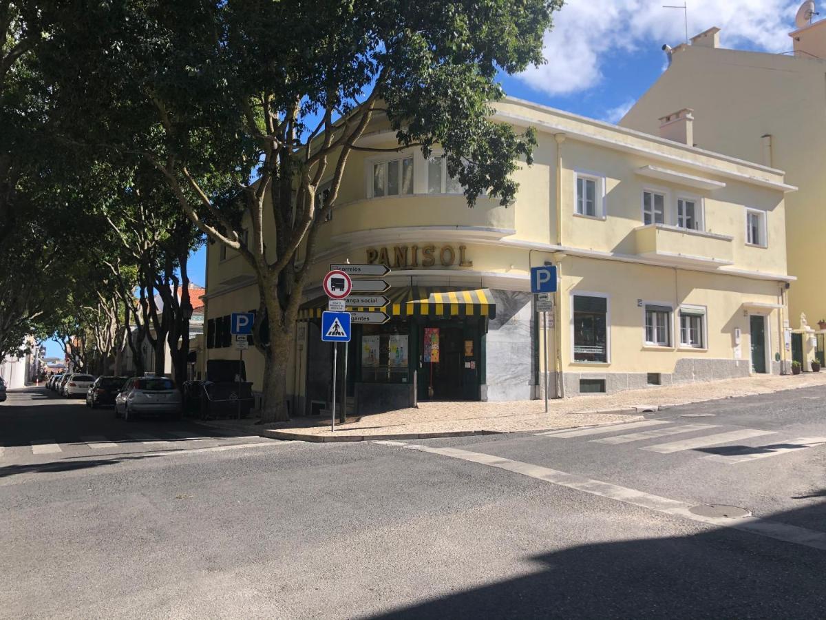 Golden Beach Apartment Кашкайш Екстериор снимка